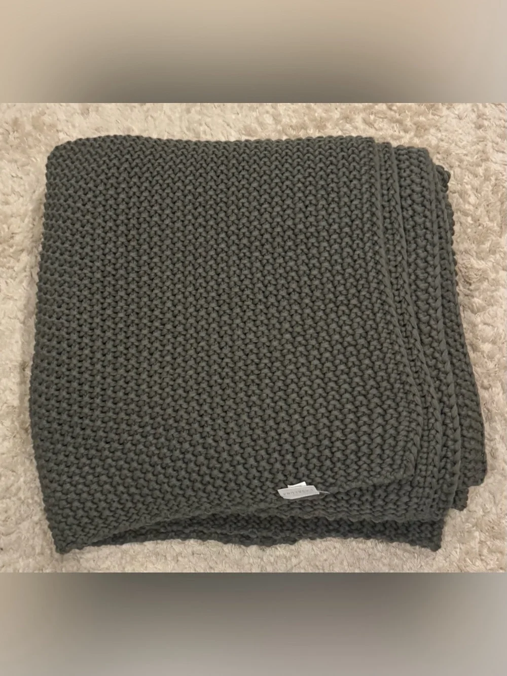 Casaluna Chunky Knit Throw in Charcoal